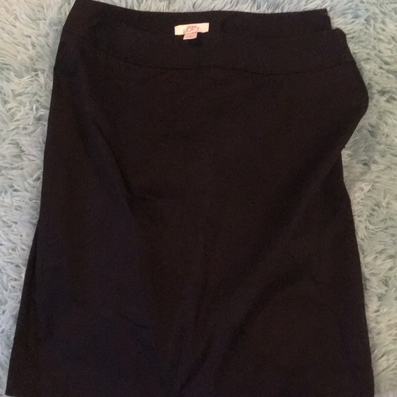 Skirts - Picture 4 of 8